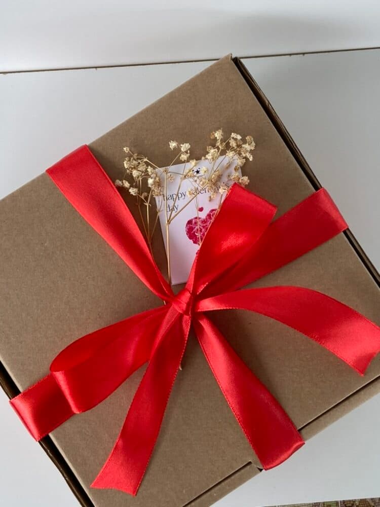 Glow & Love gift pack